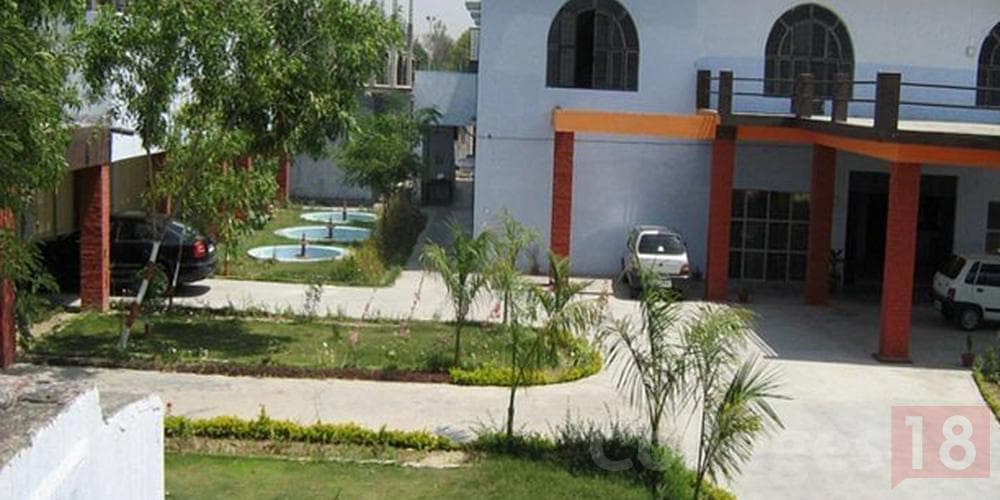 Moti Lal Rastogi School of Management, Lucknow